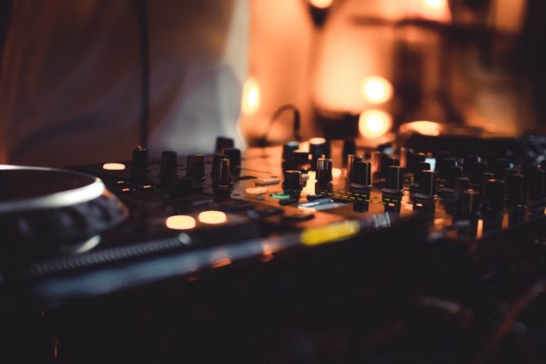 Unlocking the Magic of Sound: Exploring the Psychological Impact of Music and Audio Equipment